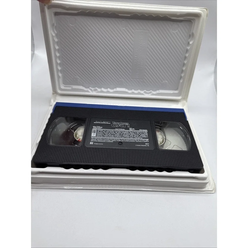 That Darn Cat (VHS,‎ 2000, The Hayley Mills Collection)